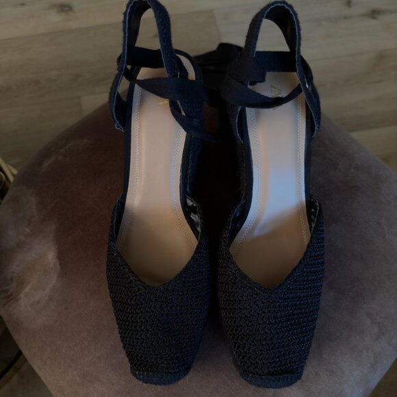 Zara Black Espadrille Ankle-Wrap Wedges, Size 10 - Picture 4 of 6